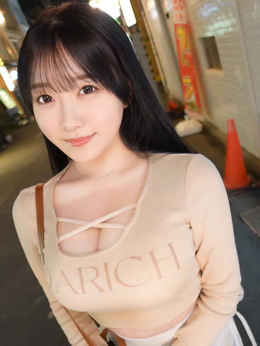 Hカップハイパー爆乳ヨガインストラクターをナンパ・ハメ撮り。ここにおっぱいの全てがある(姫咲はな)のアイキャッチ画像